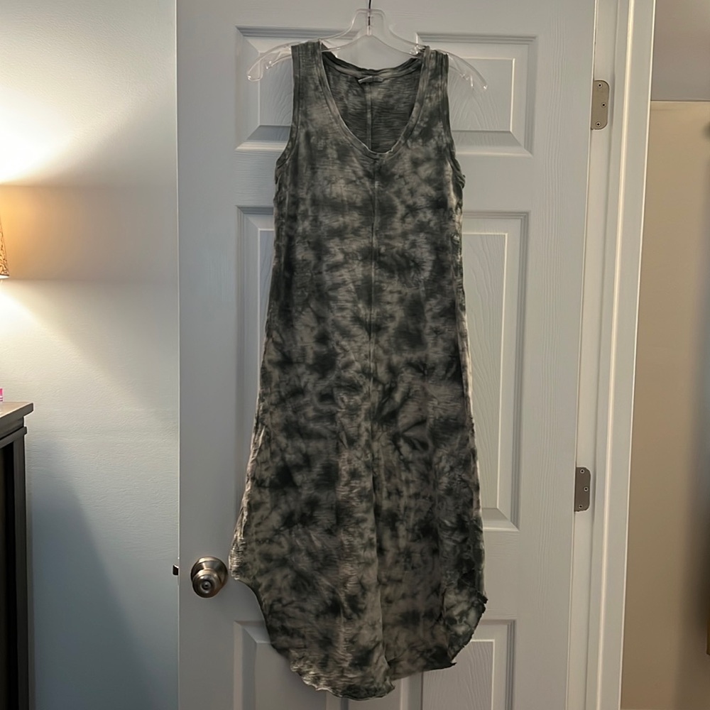 Green and white tie-dye GAP midi dress size small